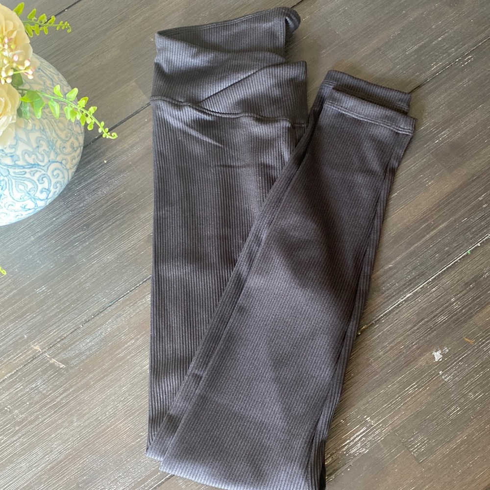 H&M ribbed basic leggings
